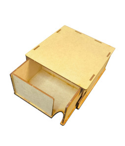 accesorios WOM: Caja Genérica (mazo de cartas + recursos)