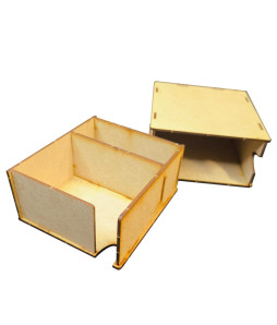 accesorios WOM: Caja Genérica (mazo de cartas + recursos)